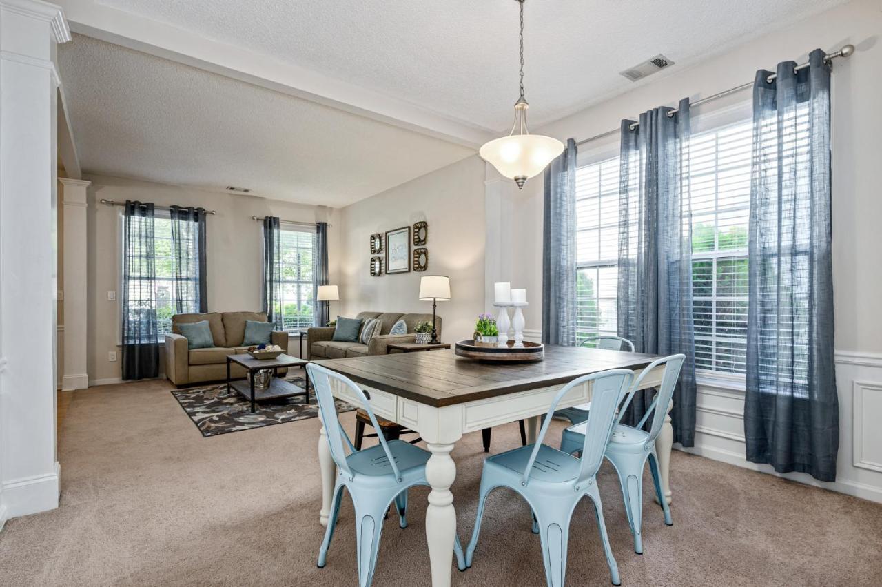 Enjoy This Amazing Home With Porch & Grill Near Dt Woodstock Esterno foto