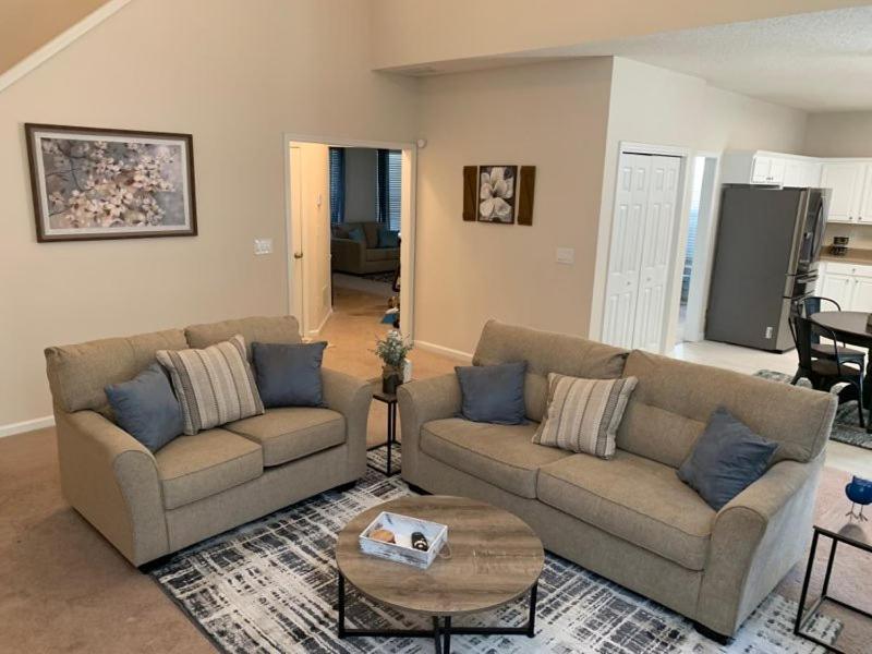 Enjoy This Amazing Home With Porch & Grill Near Dt Woodstock Esterno foto
