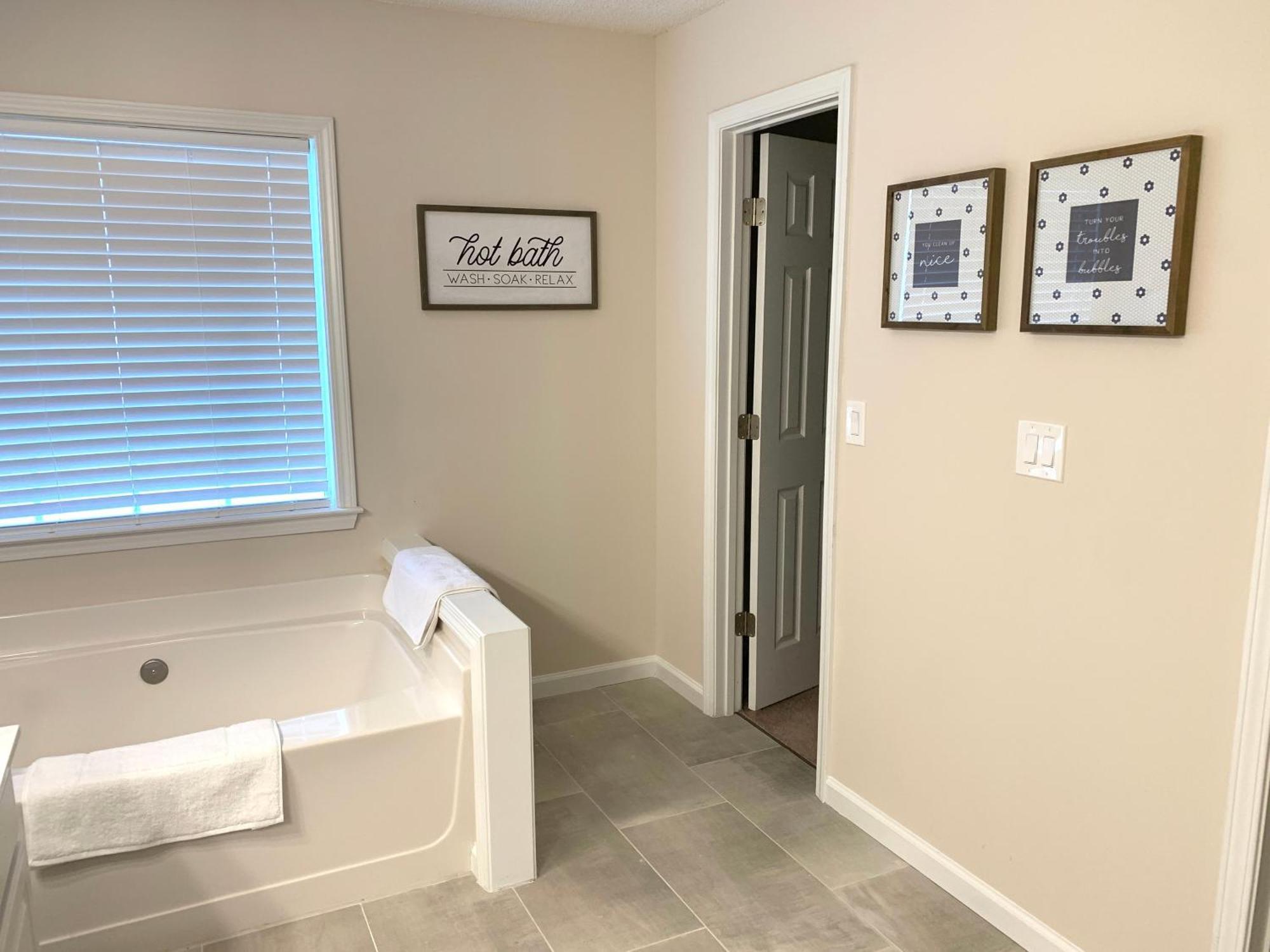 Enjoy This Amazing Home With Porch & Grill Near Dt Woodstock Camera foto