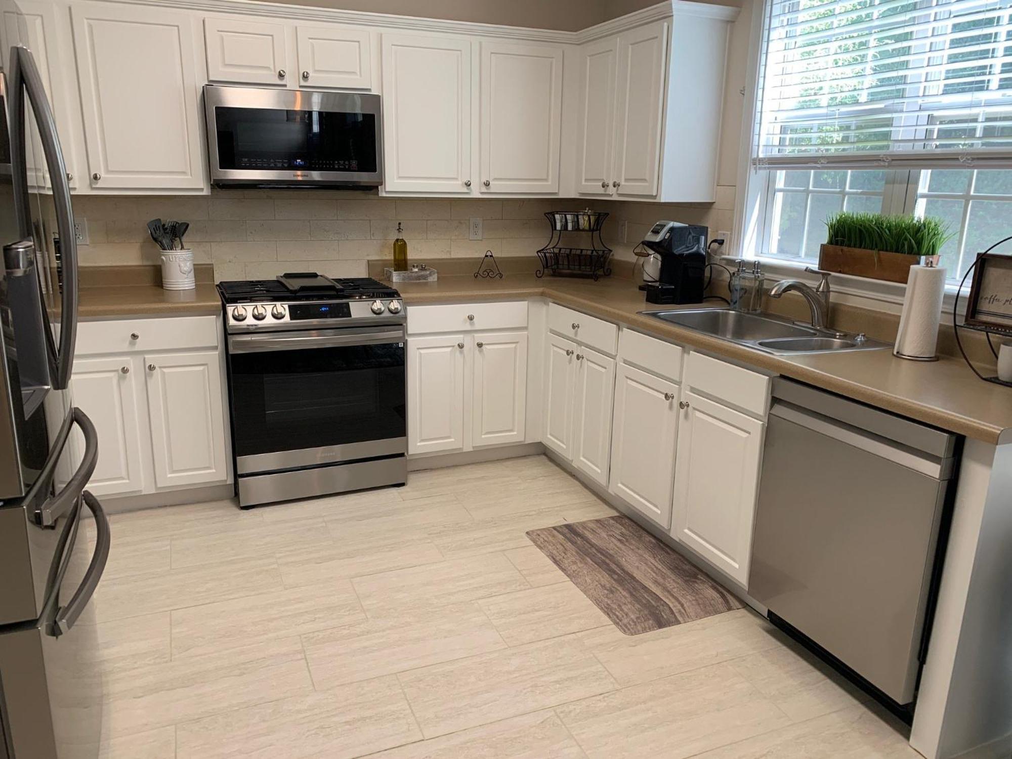 Enjoy This Amazing Home With Porch & Grill Near Dt Woodstock Camera foto